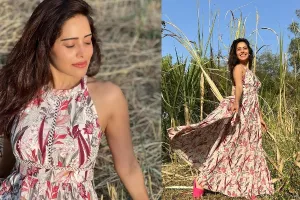 Nushrratt Bharuccha Photos: पार्क में फ्लोरल मैक्सी पहनकर एक्ट्रेस ने कराया फोटोशूट, स्माइल से जीता फैंस का दिल