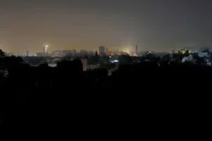 लखीमपुर-खीरी: पॉवर हाउस का केबिल बॉक्स फटा, सात घंटे ब्लैक आउट रहा शहर