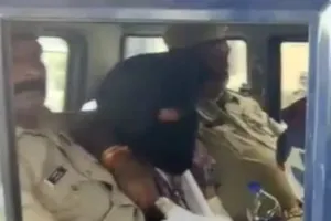 गोरखनाथ मंदिर हमला: ATS ने महाराजगंज से दो संदिग्धों को किया गिरफ्तार, पूछताछ जारी