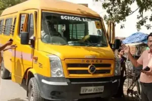 बलिया:  ARTO ने अनफिट वाहनों पर की कार्रवाई, 30 स्कूली गाड़ियों का काटा चालान, आठ सीज
