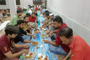 रायबरेली: मुल्क की तरक्की और अमन की दुआ के लिए उठे सैकड़ों हाथ