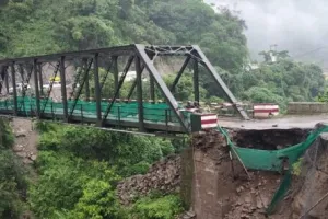 हल्द्वानी: रानीबाग पुल निर्माण में देरी से राहगीर परेशान, नाराज व्यापारी देंगे धरना