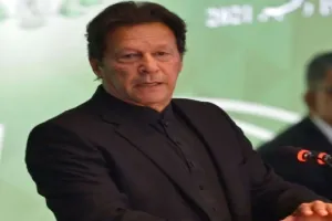 Pakistan Political Crisis: पाकिस्तान की अदालत ने इमरान खान के खिलाफ राजद्रोह की याचिका खारिज की