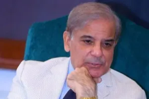 Pakistan: शहबाज ने लिया पीटीआई कैबिनेट सदस्यों को नो फ्लाई सूची में रखने का फैसला