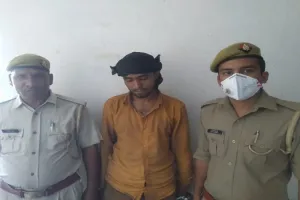 अमरोहा : धार्मिक स्थल में आग लगाने वाला विक्षिप्त पकड़ा