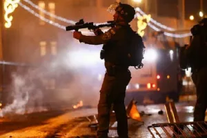 इजरायली रक्षा बलों के साथ संघर्ष में 340 से अधिक फिलिस्तीनी घायल