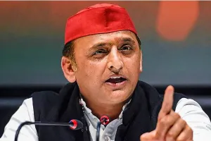 अखिलेश ने योगी के जीरो टॉलरेंस नीति को लेकर कसा तंज, कहा- यूपी में क्राइम ग्राफ दिन प्रतिदिन बढ़ता जा रहा है