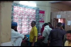 बहराइच: प्राथमिक विद्यालय में खाना बनाते समय झुलसी रसोइया, रेफर