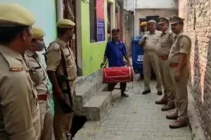 हरदोई: गिरोहबंद गौ-तस्कर की 25 लाख की संपत्ति कुर्क