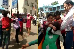 बरेली: जंक्शन के सर्कुलेटिंग एरिया में किशोर लड़ते रहे… महिलाएं बोलीं- ‘मार बेटा मार’, फिर खुद भी भिड़ीं, वीडियो वायरल