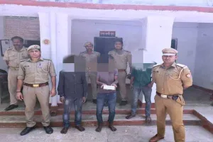 कानपुर देहात: बंद फैक्ट्रियों को बनाते थे निशाना,तीन आरोपित चढ़े पुलिस के हत्थे