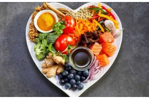 शरीर को फिट रखने के साथ हार्ट को भी रखना है स्वस्थ, तो डाइट में शामिल करें यह फूड्स