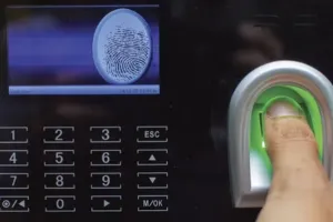 लखनऊ: विश्वविद्यालयों में लागू होगी बायोमेट्रिक अटेंडेंस प्रणाली, इसी के आधार पर मिलेगा वेतन