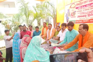 बाराबंकी: डॉ भीमराव अंबेडकर की जयंती पर समरसता भोज आयोजित