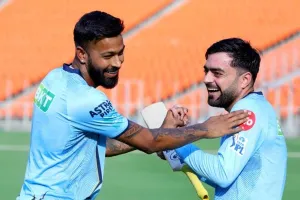 IPL 2022 : लेग स्पिनर  राशिद खान ने की हार्दिक पांड्या की तारीफ, कहा- कप्तान के तौर पर ले रहे हैं साहसी फैसले