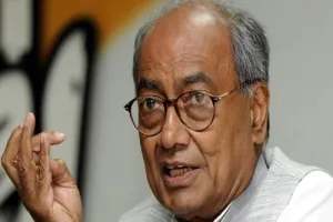 राजनीतिक दबाव में पुलिस नहीं कर पाती कार्रवाई : दिग्विजय सिंह