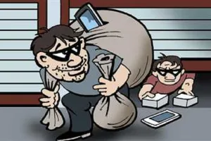 गदरपुर: दिनदहाड़े घर में घुसकर लाखों की नगदी व जेवर चुराये