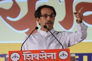 ‘सामना’ के जरिए शिवसेना का विरोधियों पर जोरदार हमला, ‘पीढ़ियां बदलती गईं फिर भी उबल ने वाला गर्म खून वही है’