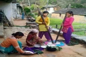 ओखली पहाड़ के हर घर के आंगन में नजर आने वाली एक विरासत