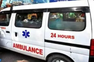 बाराबंकी: बीती रात एंबुलेंस में ही कराया गया सुरक्षित प्रसव, जच्चा बच्चा दोनों स्वस्थ