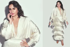 Huma Qureshi Photos : व्हाइट ड्रेस में एक्ट्रेस ने बढ़ाया सोशल मीडिया का पारा, KILLER POSE से जीता फैंस का दिल