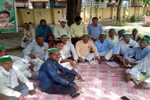 अयोध्या: भाकियू टिकैत के साथ, चार पदाधिकारी किए निष्कासित