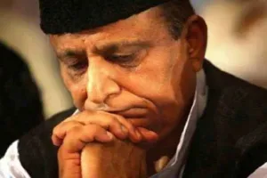 आजम खान ने जताया जान का खतरा, कहा- पता नहीं मेरा सफर कहां का…