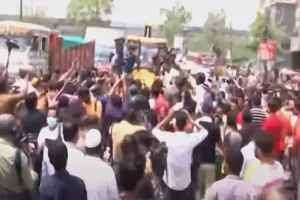 शाहीन बाग बुलडोजर मामले पर SC ने सुनवाई से किया इनकार, कहा- पीड़ित आएं, राजनीतिक दल नहीं