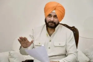 सिद्धू ने अनुशासनात्मक कार्रवाई की सिफारिश पर तोड़ी चुप्पी, कहा- वक्त बताएगा