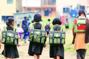 बरेली: नामांकन कम होने पर 41 स्कूलों के स्टाफ का वेतन रोका