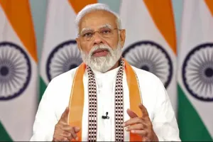 गुजरात के एक दिन के दौरे पर प्रधानमंत्री नरेंद्र मोदी, कई कार्यक्रमों में लेंगे भाग