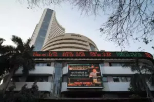 बढ़त के साथ खुला शेयर बाजार, सेंसेक्स 418.97 पहुंचा