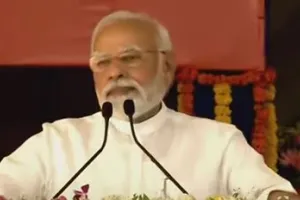 राजकोट दौरे पर पीएम मोदी, कहा- हमने गरीब की सेवा, सुशासन और गरीब के कल्याण को सर्वोच्च प्राथमिकता दी