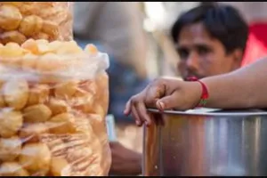 मध्यप्रदेश में दूषित पानी-पूरी खाने के बाद 97 बच्चे हुए बीमार