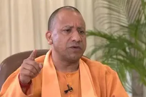 सीएम योगी ने मथुरा सड़क हादसे में 7 लोगों की मौत पर जताया दुख, घायलों के उपचार कराए जाने के दिए निर्देश