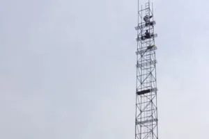 बरेली: सीएम योगी के जन्मदिन पर टावर के सहारे बनेगा 111 फीट का केक