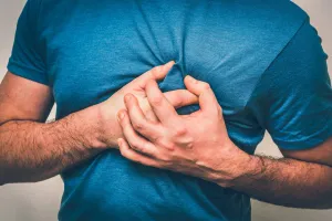 बरेली: हिमगिरी एक्सप्रेस में यात्री को पड़ा हार्ट अटैक