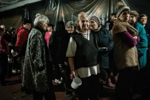 Russia Ukraine War : रूस का दावा- डोनबास से 18 हजार लोगों को सुरक्षित निकाला गया