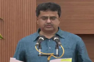 माणिक साहा ने ली त्रिपुरा के सीएम पद की शपथ, कल चुने गए थे विधायक दल के नेता