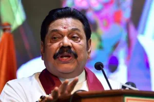 Sri Lanka Crisis  : प्रधानमंत्री महिंदा राजपक्षे आज दे सकते हैं इस्तीफा, अंतरिम सरकार के गठन का होगा रास्ता साफ