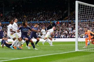 मैनचेस्टर सिटी और लिवरपूल की आसान जीत, ईपीएल में खिताबी जंग हुई रोमांचक