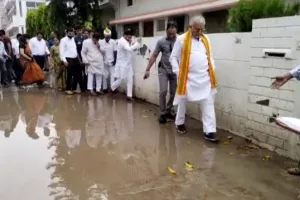 रायबरेली: विकास की हकीकत देखने पहुंचे मंत्री, नगरीय व्यवस्था की खुल गई पोल