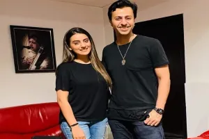 बॉलीवुड सिंगर सलीम मर्चेंट के साथ नजर आएंगी भोजपुरी सेंसेशन अक्षरा सिंह