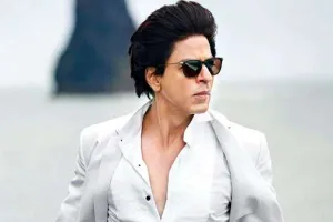 Dunki के सेट से लीक हुईं किंग खान की Photos, जलवा बिखरते दिखे शाहरुख खान