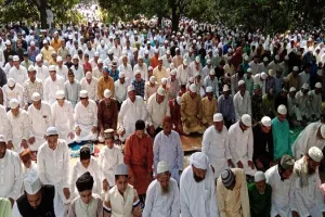 संभल: मुल्क और कौम की तरक्की के लिए उठे हजारों हाथ