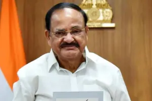 सुरक्षा खतरों से निपटने को तैयार रहें, भारतीय सेना को भविष्य का बल बनाया जाए: वेंकैया नायडू