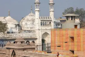 ज्ञानवापी मस्जिद मामला: SC में कल होगी सुनवाई, निचली अदालत को फरमान- आज कोई आदेश न दें