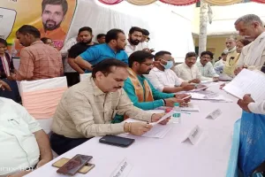 अमरोहा : डीएम और विधायक ने सुनीं लोगों की समस्याएं