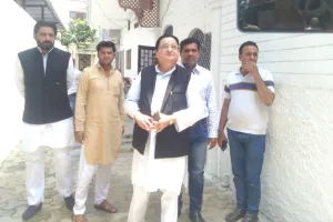 आजम खां से मिलने रामपुर पहुंचे मुरादाबाद के सांसद डॉ. एसटी हसन