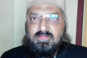 लखनऊ: टीले वाली मस्जिद के मौलाना फजले मन्नान ने दिया बड़ा बयान, कहा- किसी का नहीं किया आवाहन, नहीं तो…